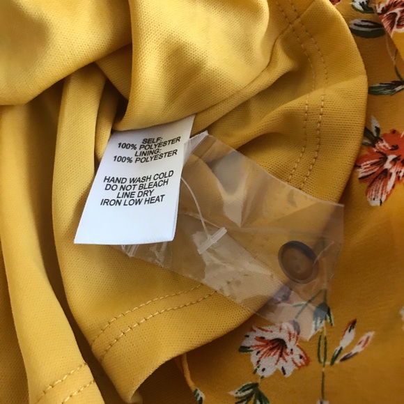 Lulu’s floral print off the shoulder mini dress - Picture 7 of 7